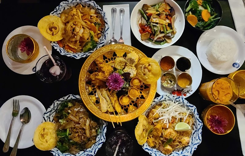 RUA Thai - Thai Restaurant Brooklyn